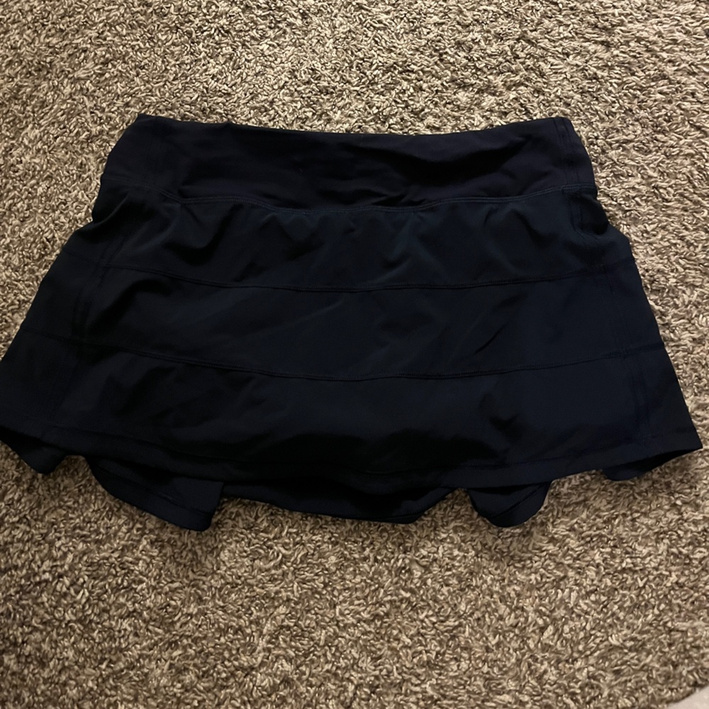 Lululemon pace rival mid rise skirt